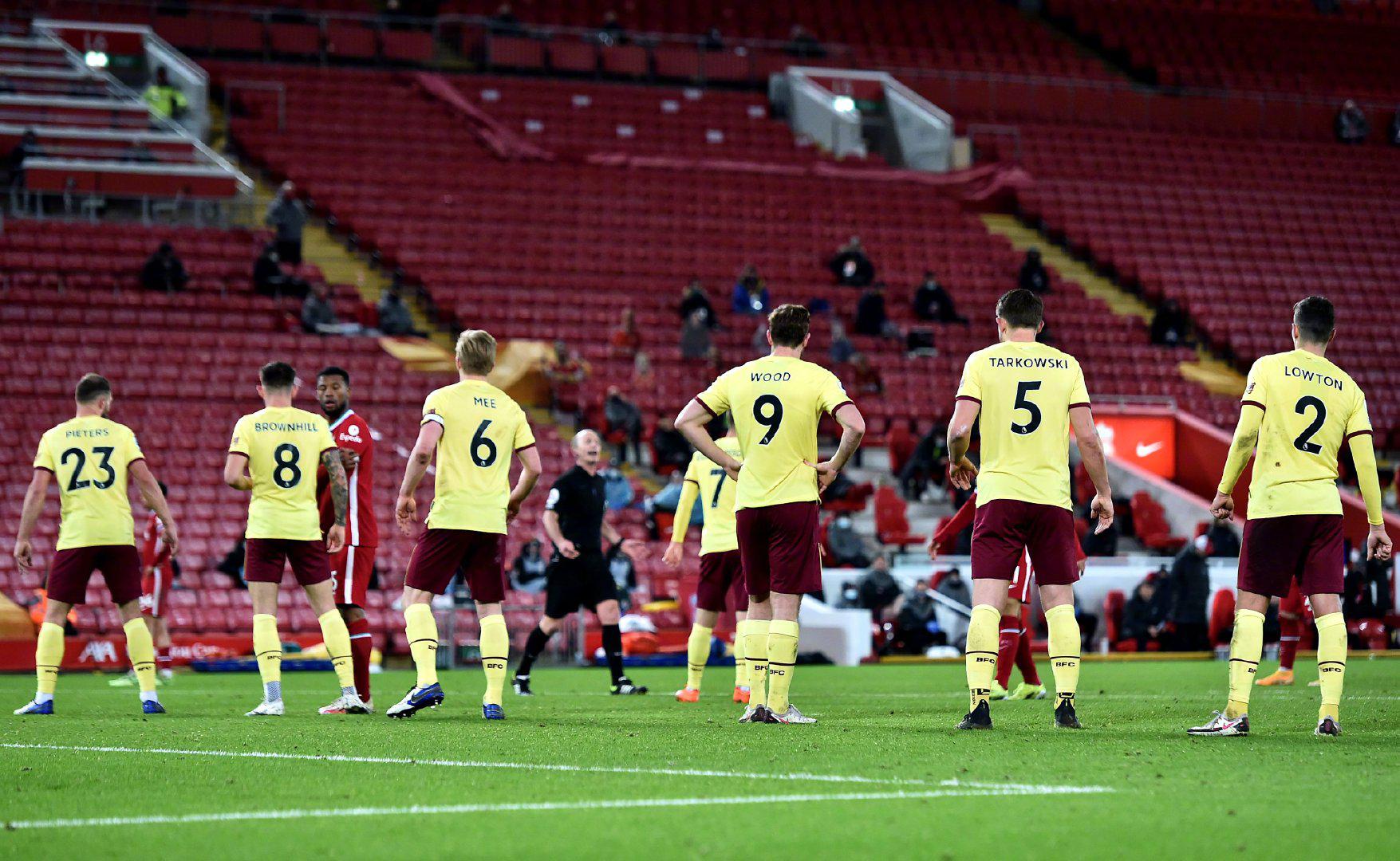 而且增强了 而且增强了